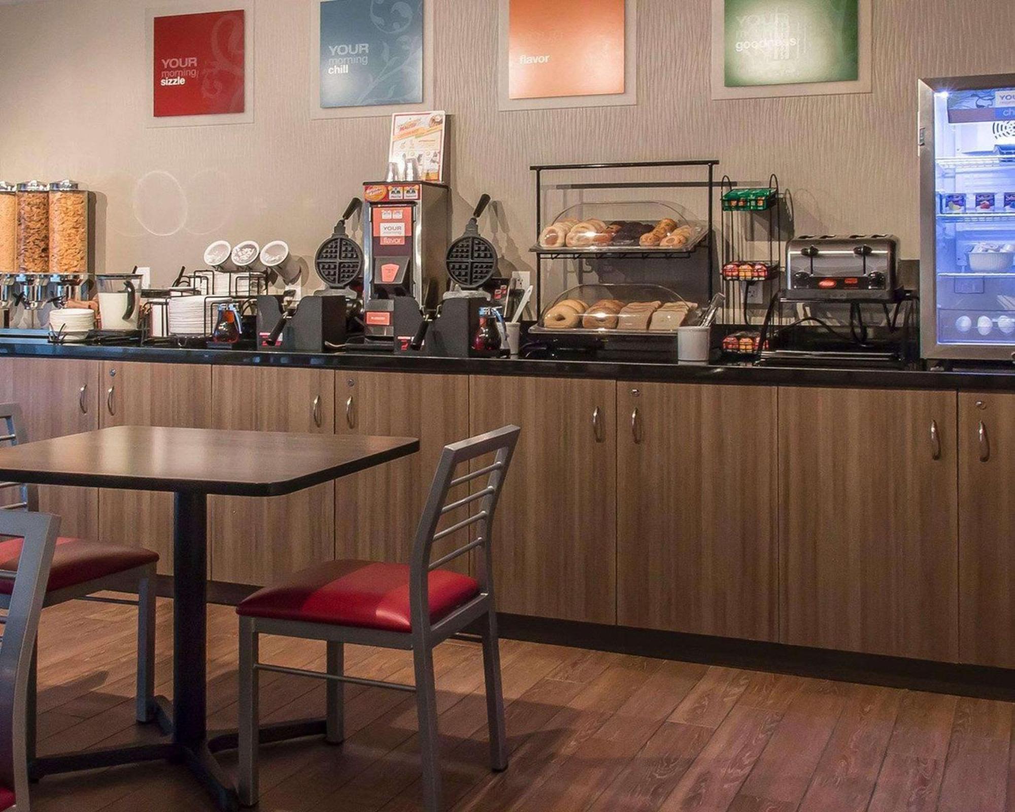 Comfort Inn Thunder Bay Kültér fotó